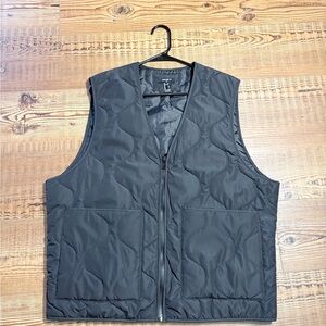 Forever 21 Men's Charcoal Quilted Vest